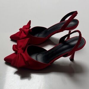 Red Bow Pointed-Toe Slingback Heels